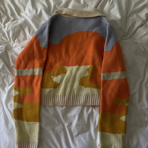 🏜 BUTTON DOWN CARDIGAN 🏜 - Picture 2 of 4